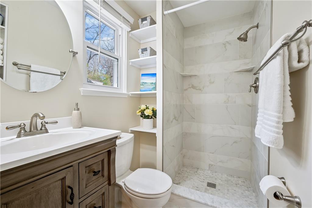 1608 Wilson Road Pittsburgh, PA 15236 - Photo 18 of 25 Gallery Image 18