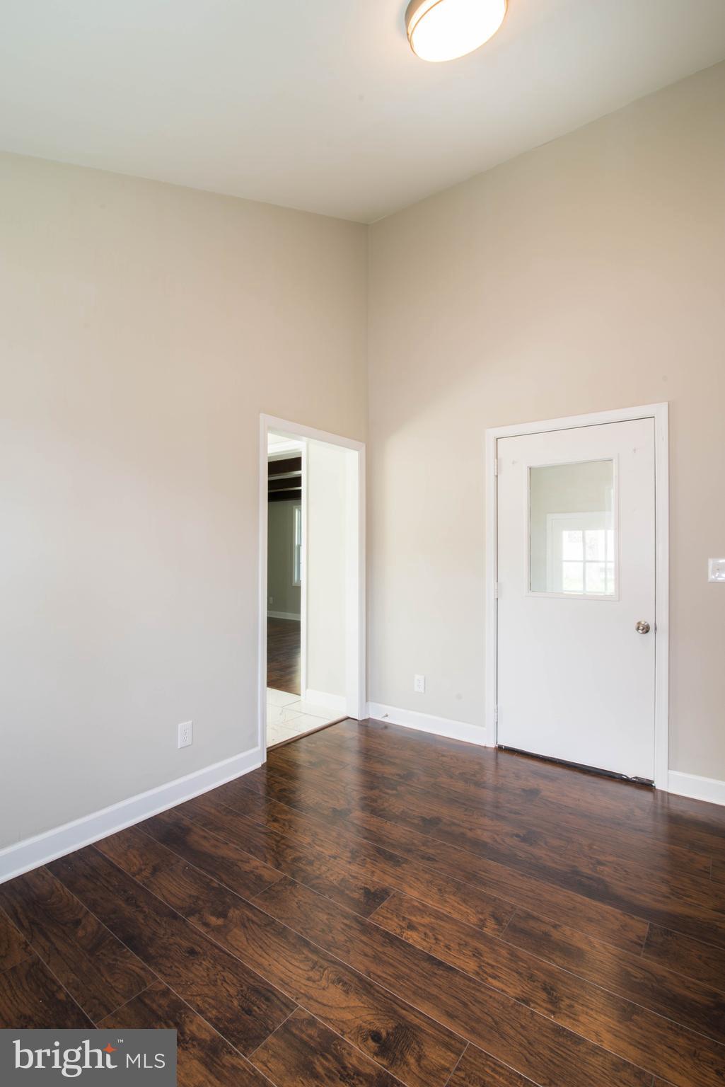 7933 34th Street Baltimore, MD 21237 - Photo 13 of 34 Family Room