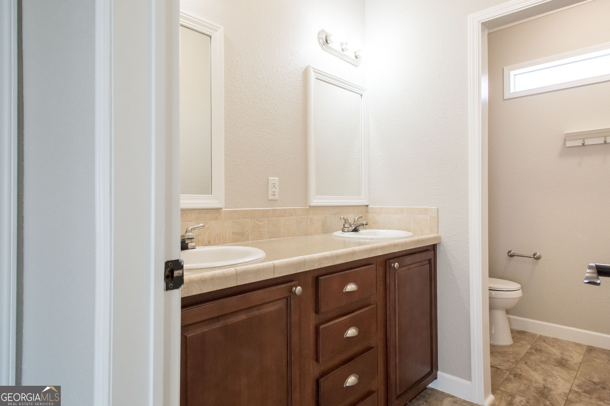 2734 Woodridge Road Waycross, GA 31503 - Photo 35 of 52