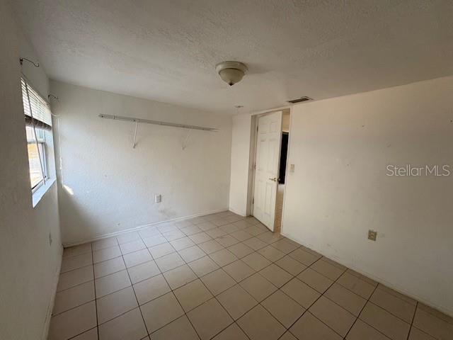 1672 10th Street Sarasota, FL 34236 - Photo 11 of 24 a view of an empty room