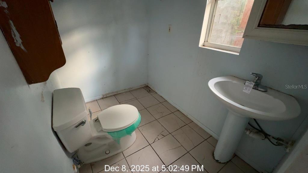 1672 10th Street Sarasota, FL 34236 - Photo 15 of 20