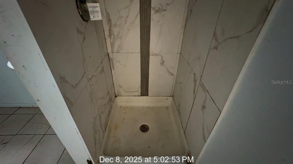 1672 10th Street Sarasota, FL 34236 - Photo 16 of 20