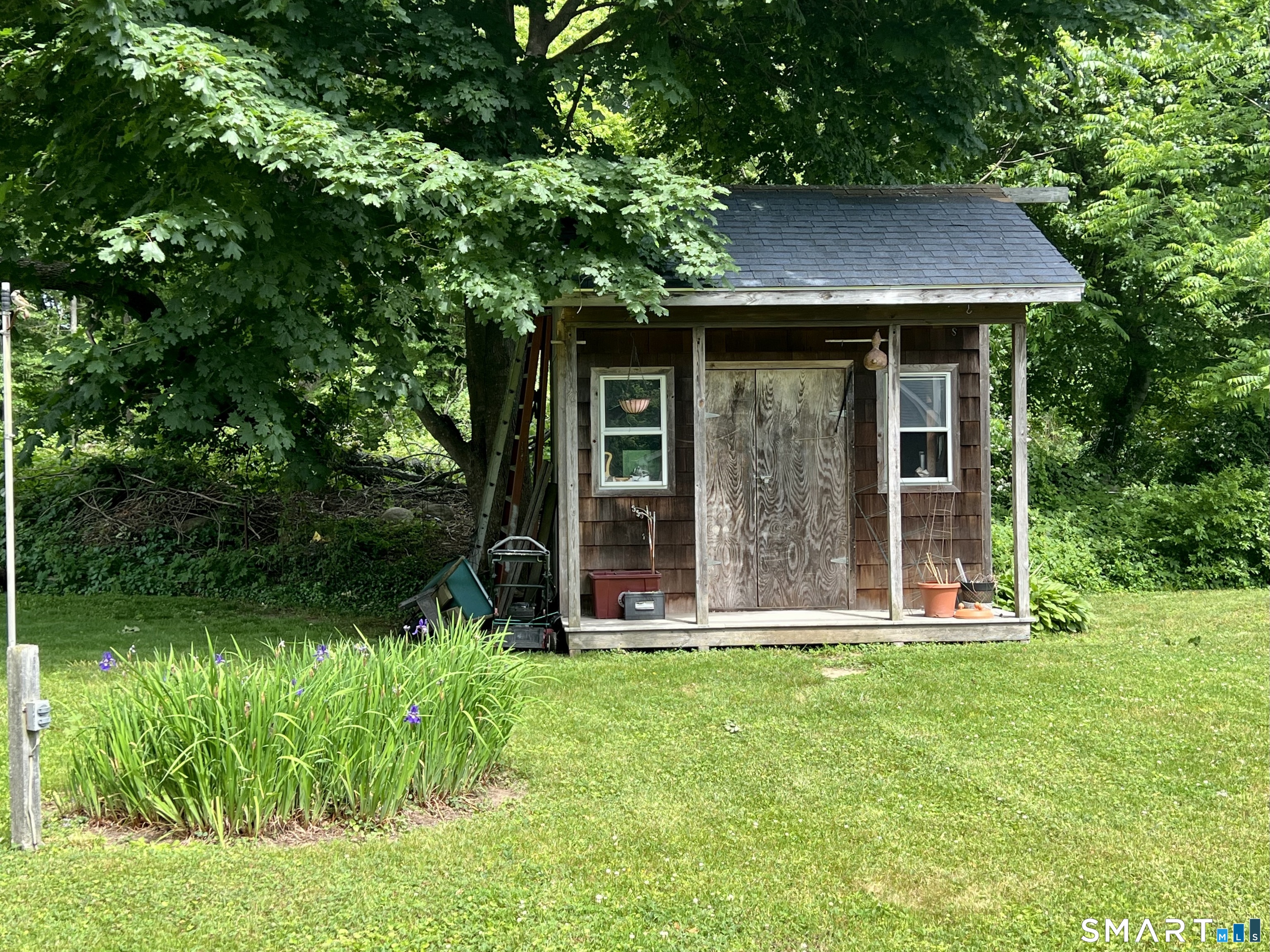 10 Barone Road East Lyme, CT 06357 - Photo 3 of 26