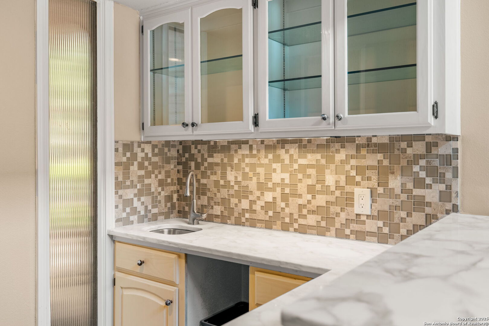 6326 Mallard Point Windcrest, TX 78239 - Photo 12 of 52