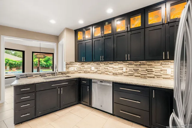 $549,000 | 6326 Mallard Point, Windcrest, TX 78239