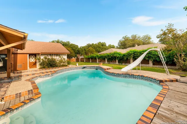 $549,000 | 6326 Mallard Point, Windcrest, TX 78239