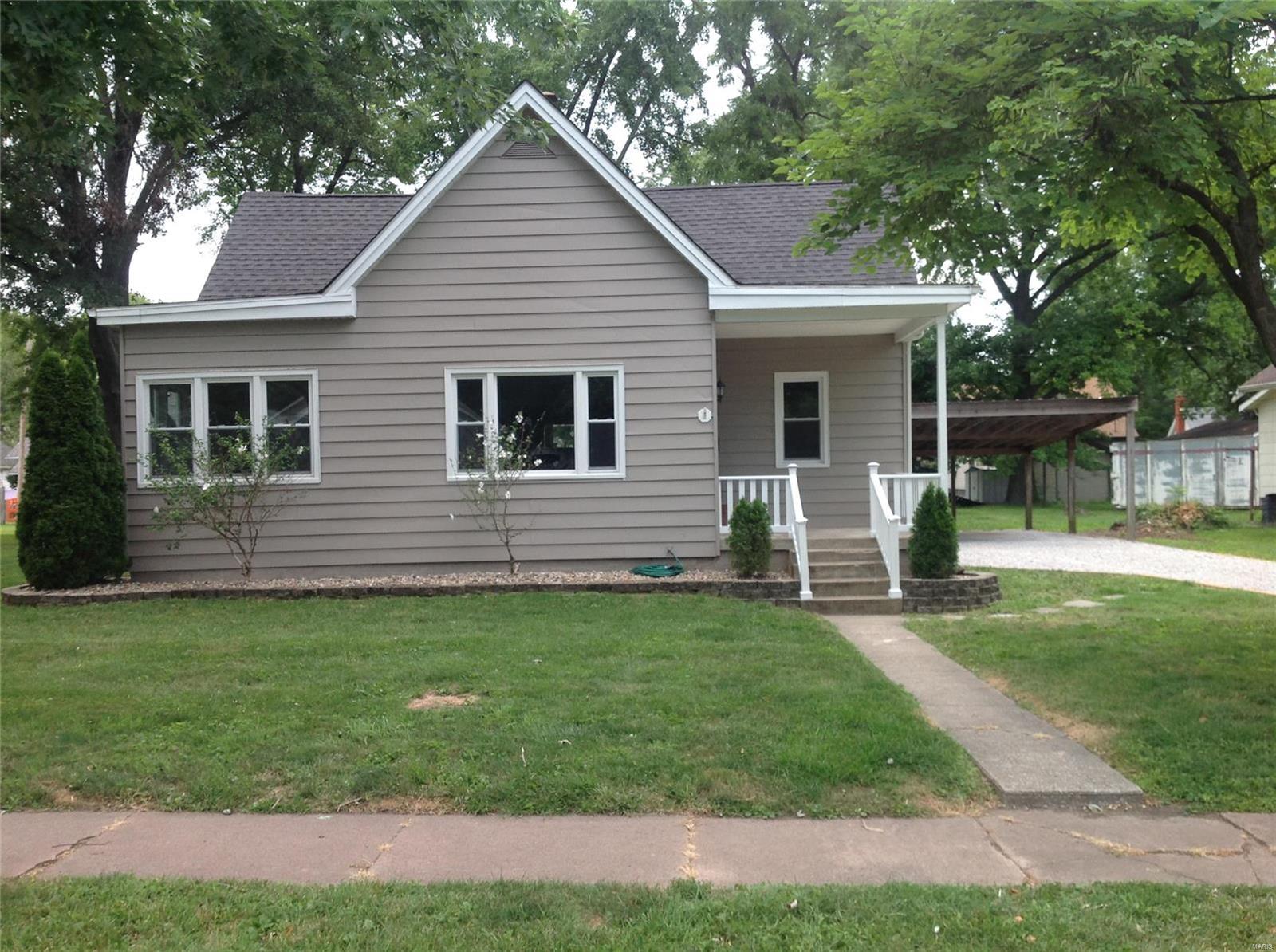 839 Holyoake Road Edwardsville, IL 62025 - Photo 1 of 26 Gallery Image 1