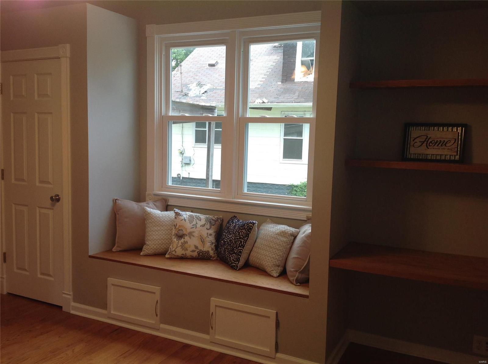 839 Holyoake Road Edwardsville, IL 62025 - Photo 11 of 26 Gallery Image 11