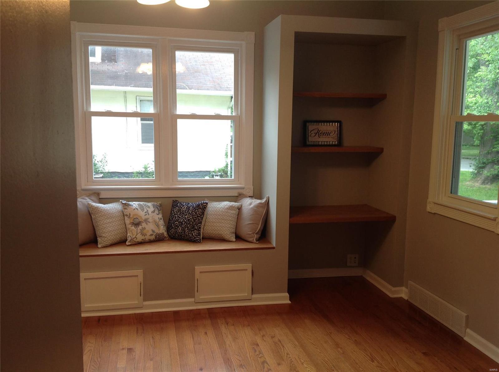 839 Holyoake Road Edwardsville, IL 62025 - Photo 12 of 26 Gallery Image 12