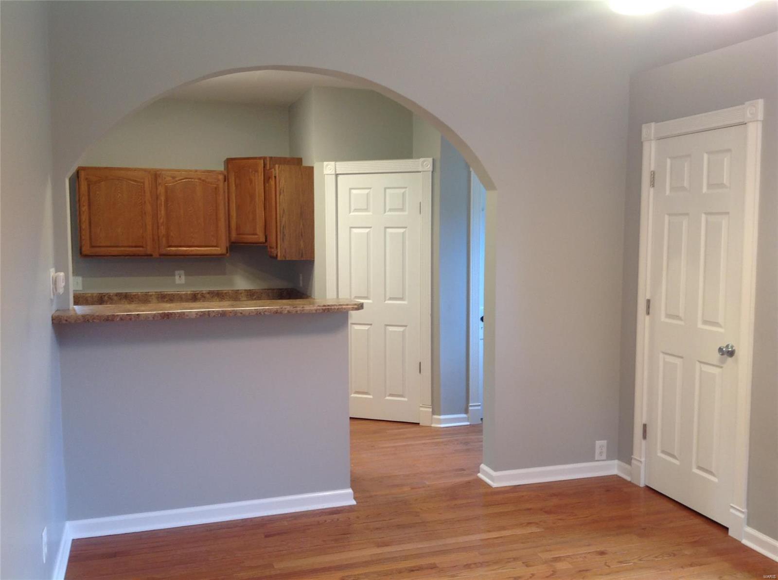 839 Holyoake Road Edwardsville, IL 62025 - Photo 13 of 26 Gallery Image 13