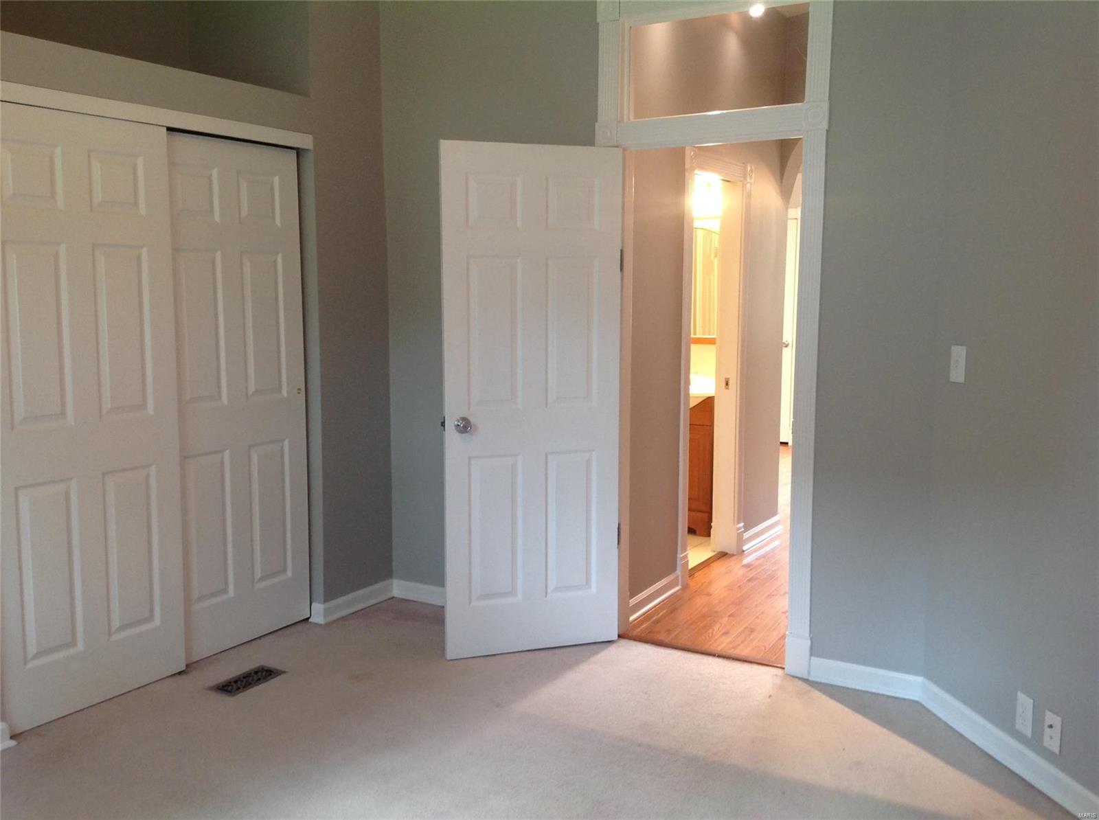 839 Holyoake Road Edwardsville, IL 62025 - Photo 16 of 26 Gallery Image 16
