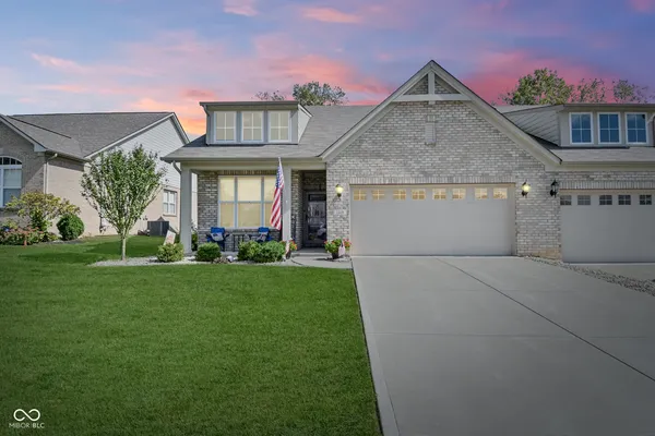 $379,500 | 1418 Hideaway Circle, Brownsburg, IN 46112