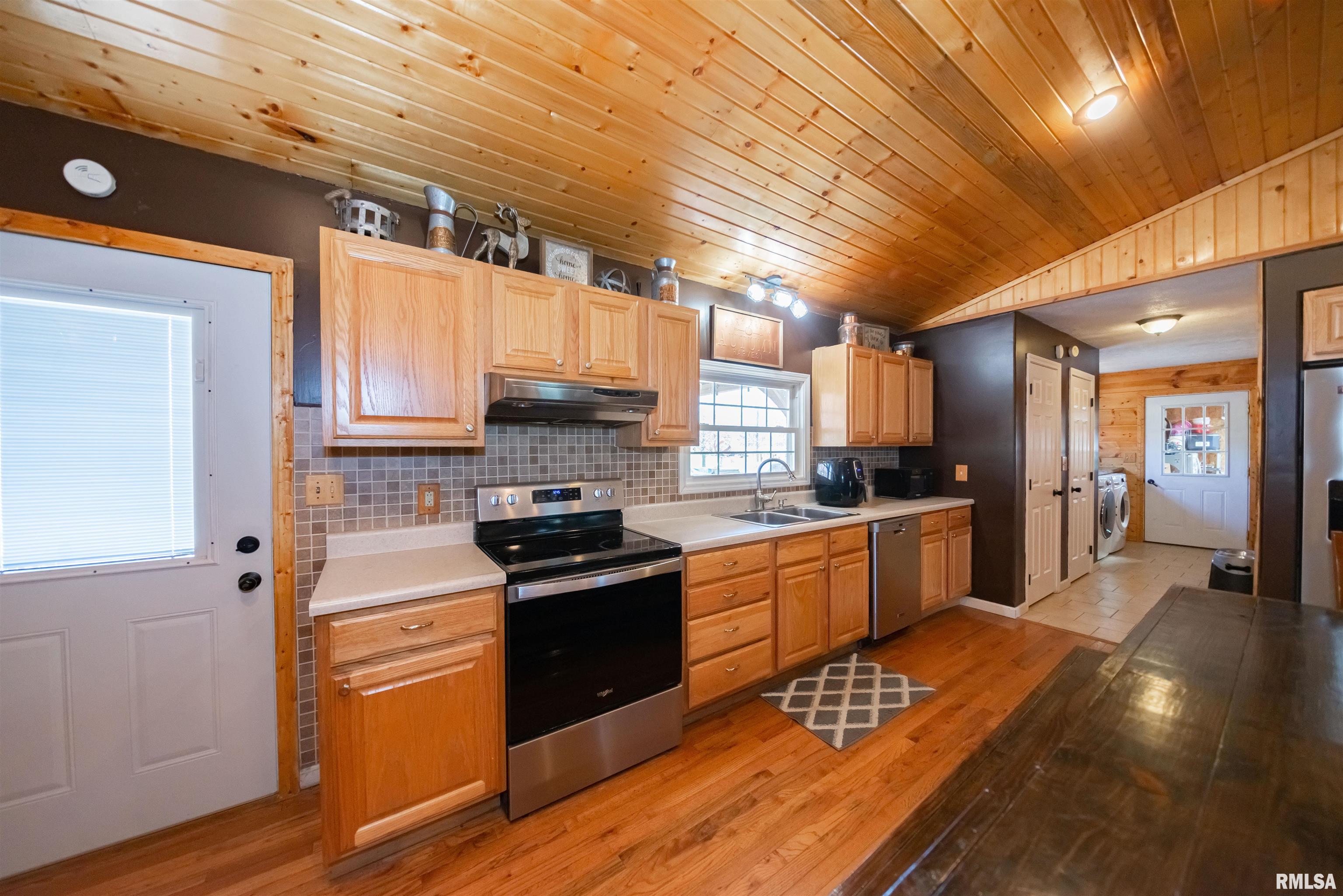 7822 Hill City Road Benton, IL 62812 - Photo 12 of 30