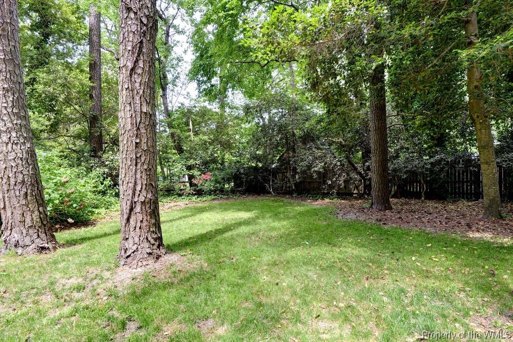 609 Piney Point Road Yorktown, VA 23692 - Photo 30 of 32 Gallery Image 30