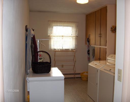 4953 Bosart Road Springfield, OH 45503 - Photo 6 of 10