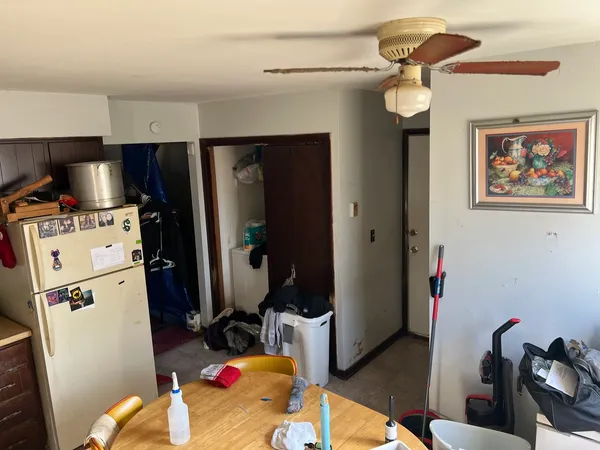 $229,900 | 1060 North Highland Avenue, Aurora, IL 60506