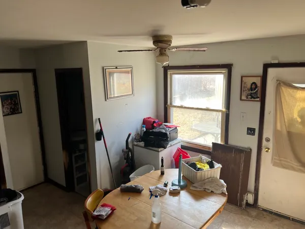 $229,900 | 1060 North Highland Avenue, Aurora, IL 60506