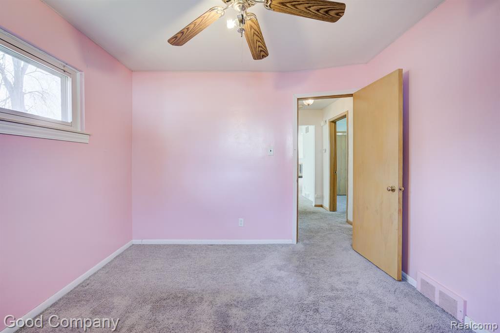 28356 Ridgebrook Road Farmington Hills, MI 48334 - Photo 24 of 44