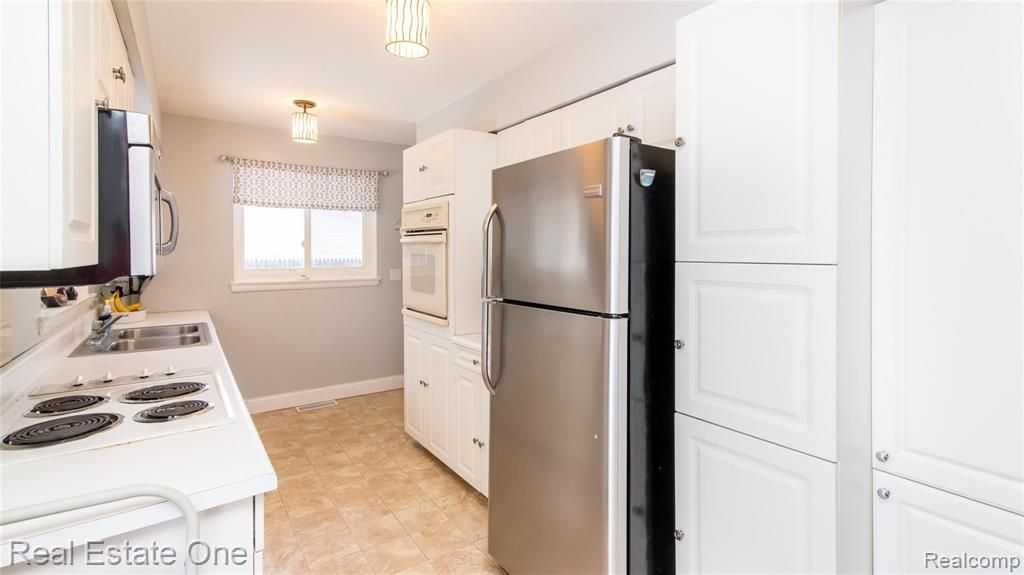 715 Ternes Road Tecumseh, MI 49286 - Photo 6 of 16