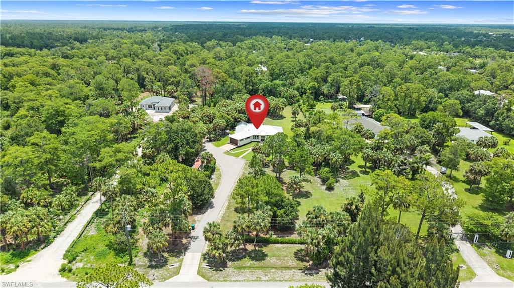 556 6th Street Southeast Naples, FL 34117 - Photo 3 of 47