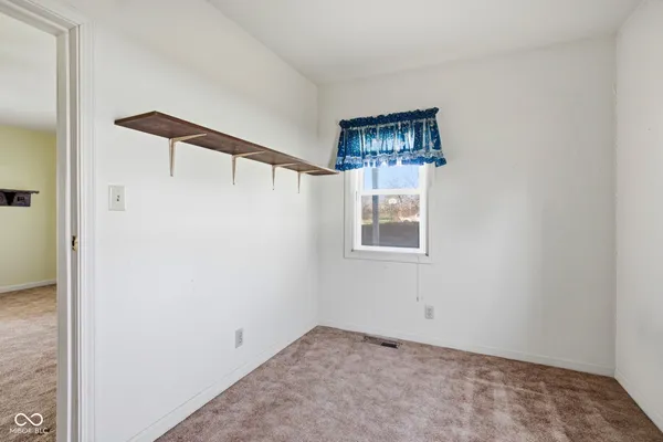 $175,000 | 8327 North Washington Street, Sheridan, IN 46069