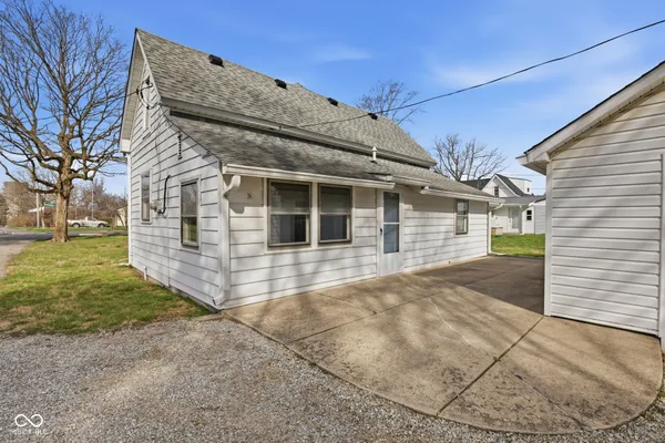 $175,000 | 8327 North Washington Street, Sheridan, IN 46069