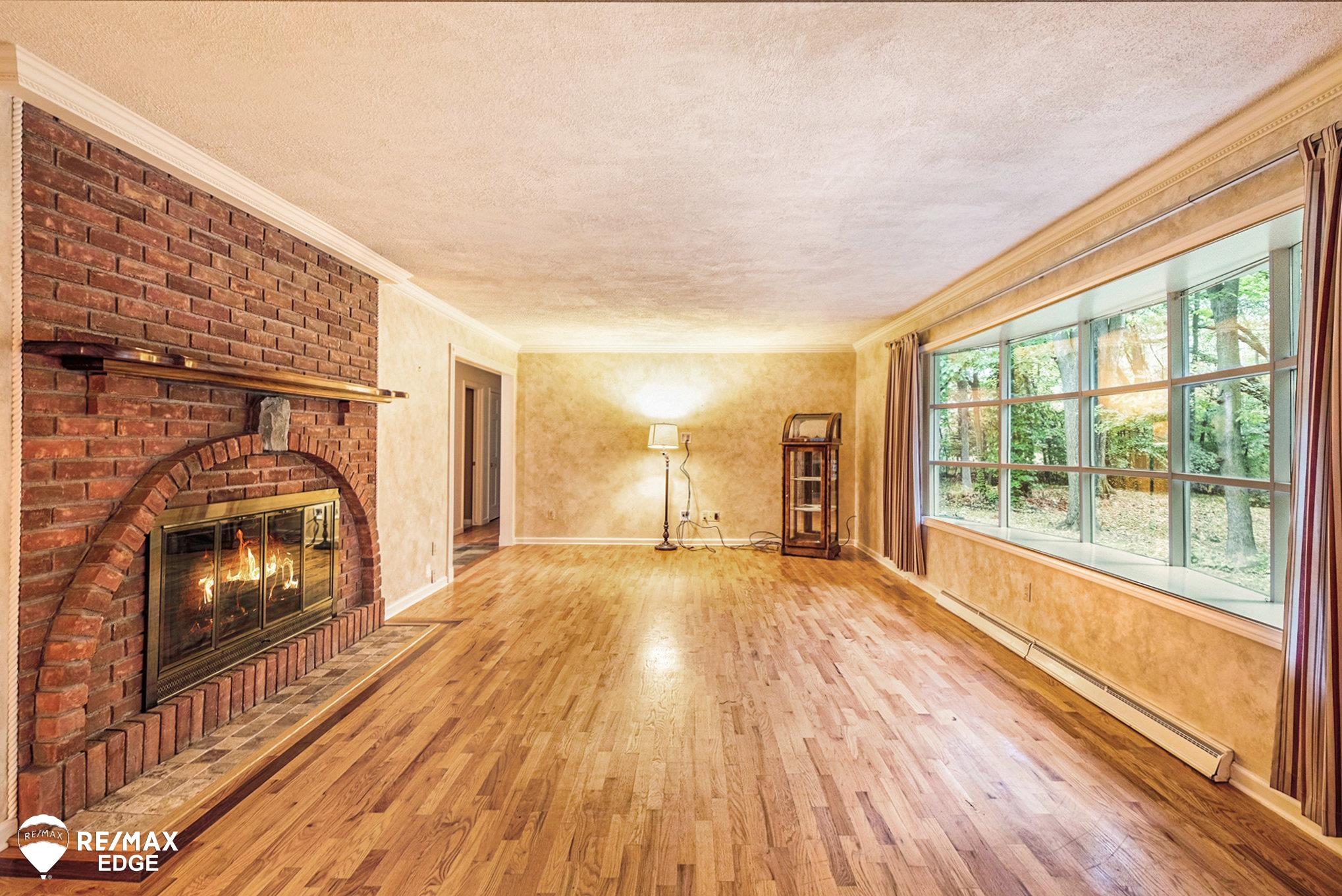 5271 East Vienna Road Clio, MI 48420 - Photo 10 of 41 50124873-13.JPG