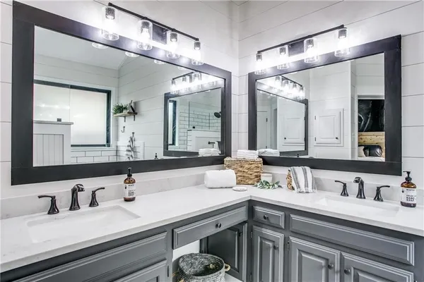 $2,500 | 2200 Falcon Drive, Round Rock, TX 78681