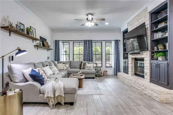 $2,500 | 2200 Falcon Drive, Round Rock, TX 78681