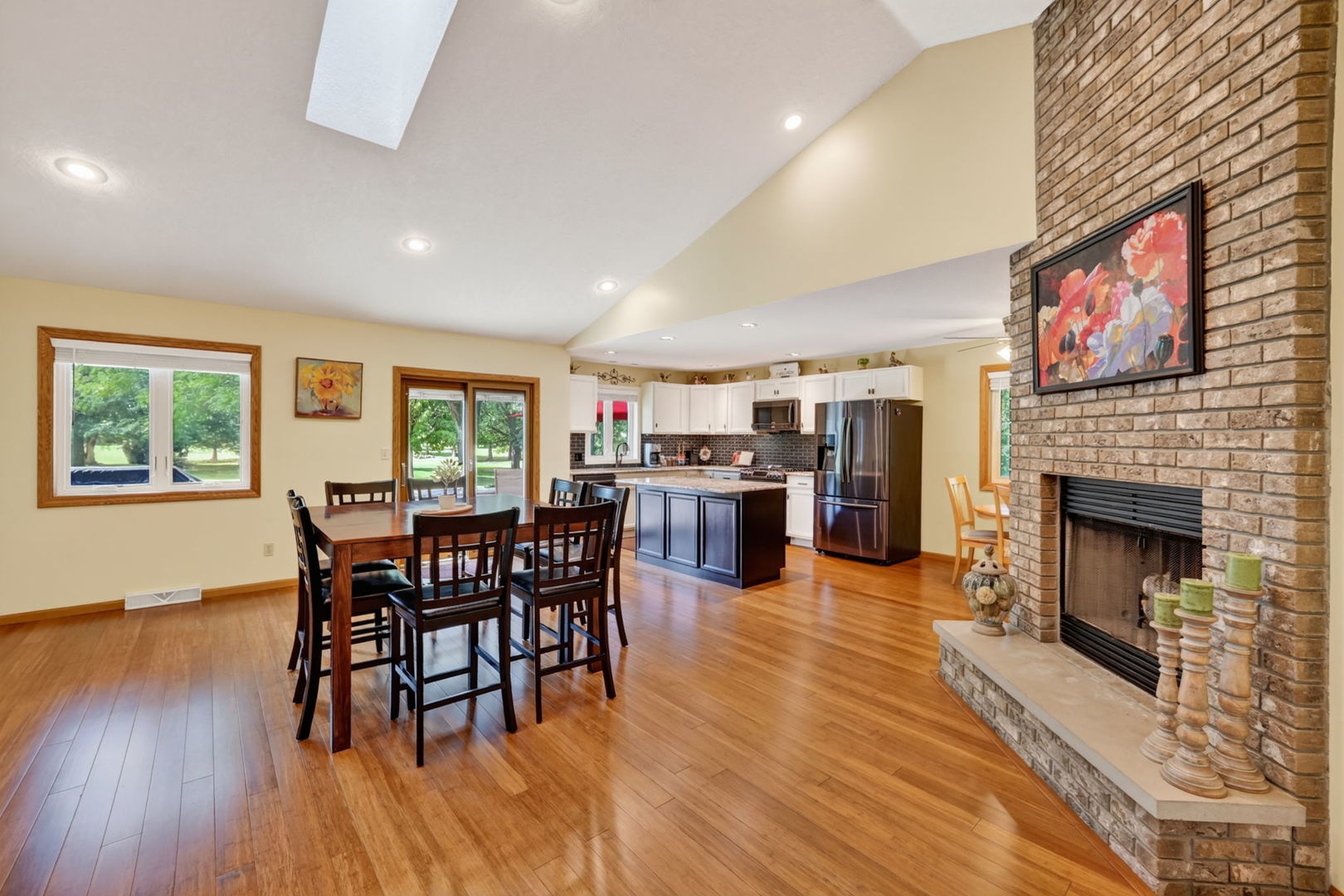 10293 East Hickory Ridge Drive Rochelle, IL 61068 - Photo 12 of 51 Gallery Image 12
