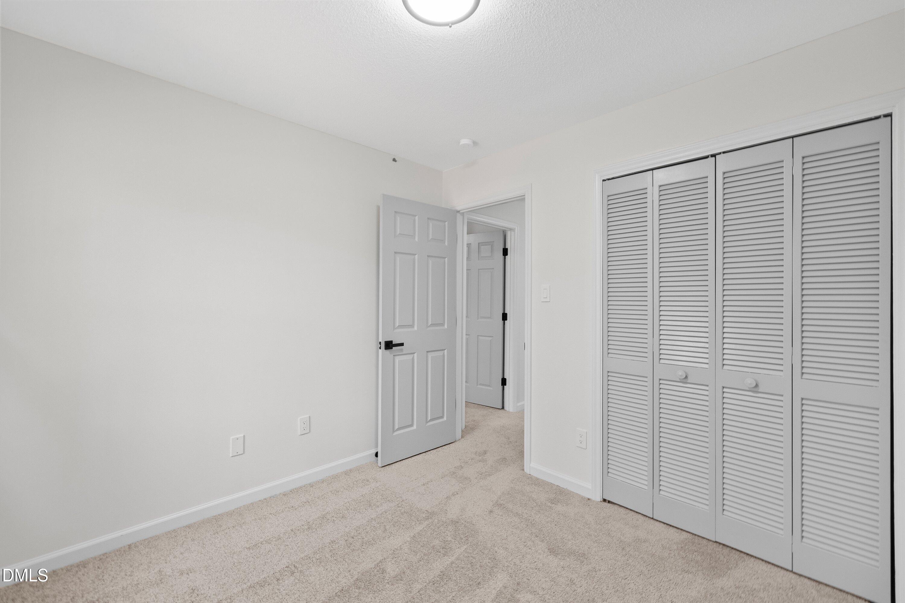 5529 Hamstead Crossing Raleigh, NC 27612 - Photo 28 of 51 39-5529 Hamstead_9093
