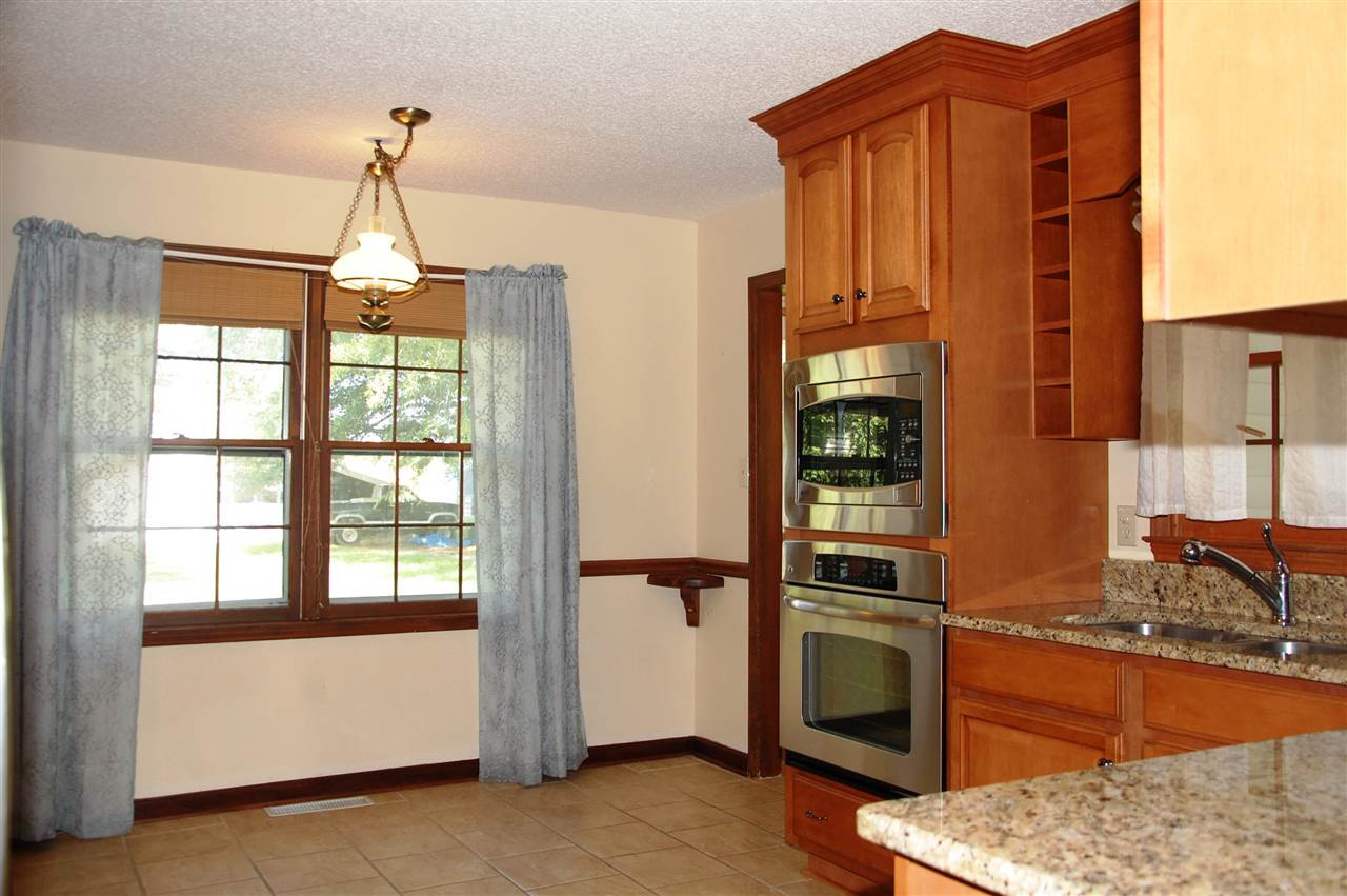187 Gordon Road Clayton, NC 27520 - Photo 9 of 25 Photo 9