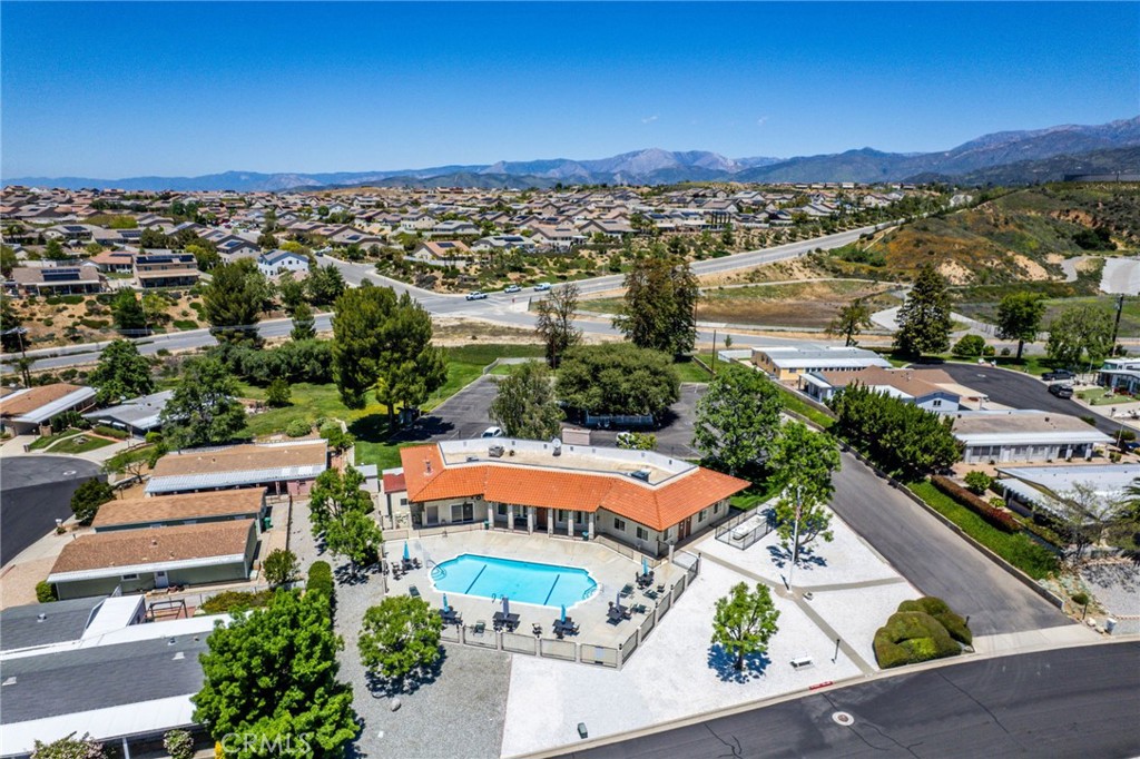 9679 Rosedale Drive Calimesa, CA 92320 - Photo 36 of 39 Community Center and Pool