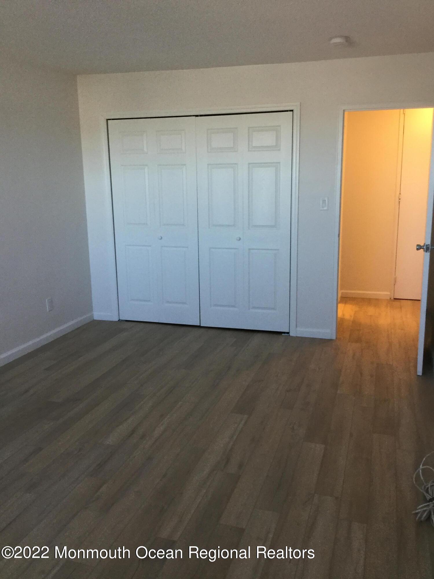 28 Riverside Avenue, Unit 6C Red Bank, NJ 07701 - Photo 13 of 26 a view of room
