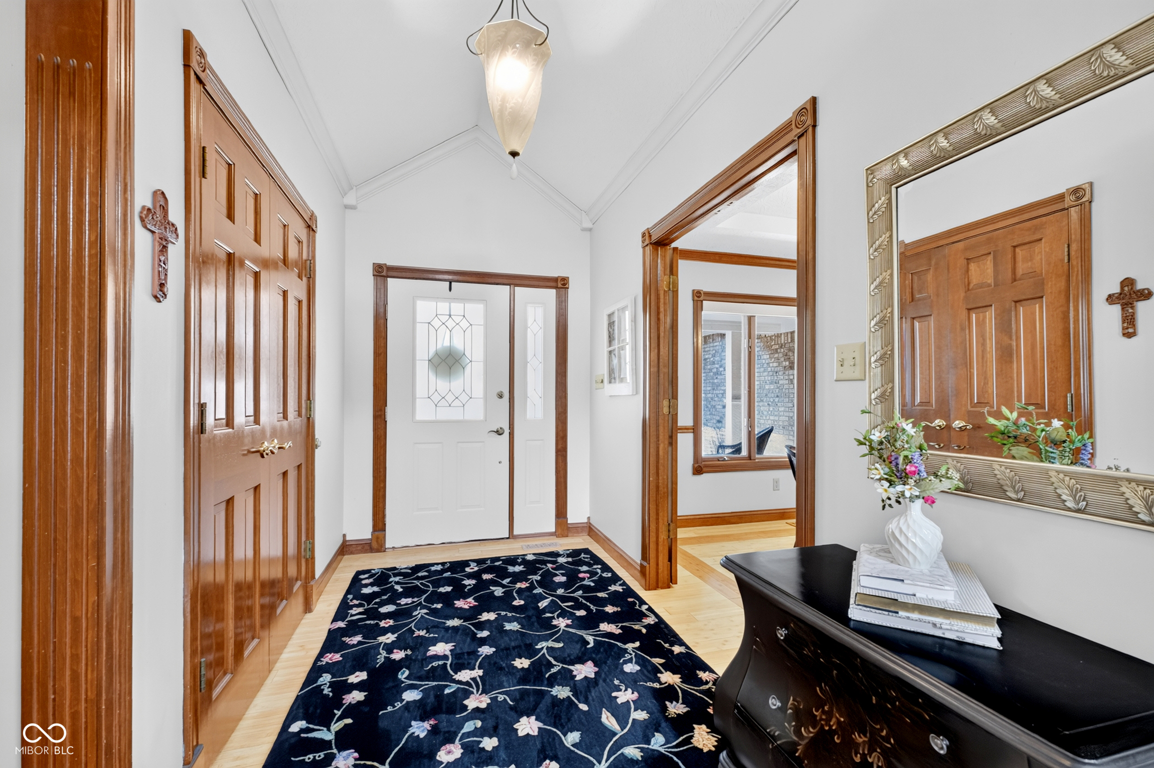 4121 Moss Ridge Lane Indianapolis, IN 46237 - Photo 5 of 45
