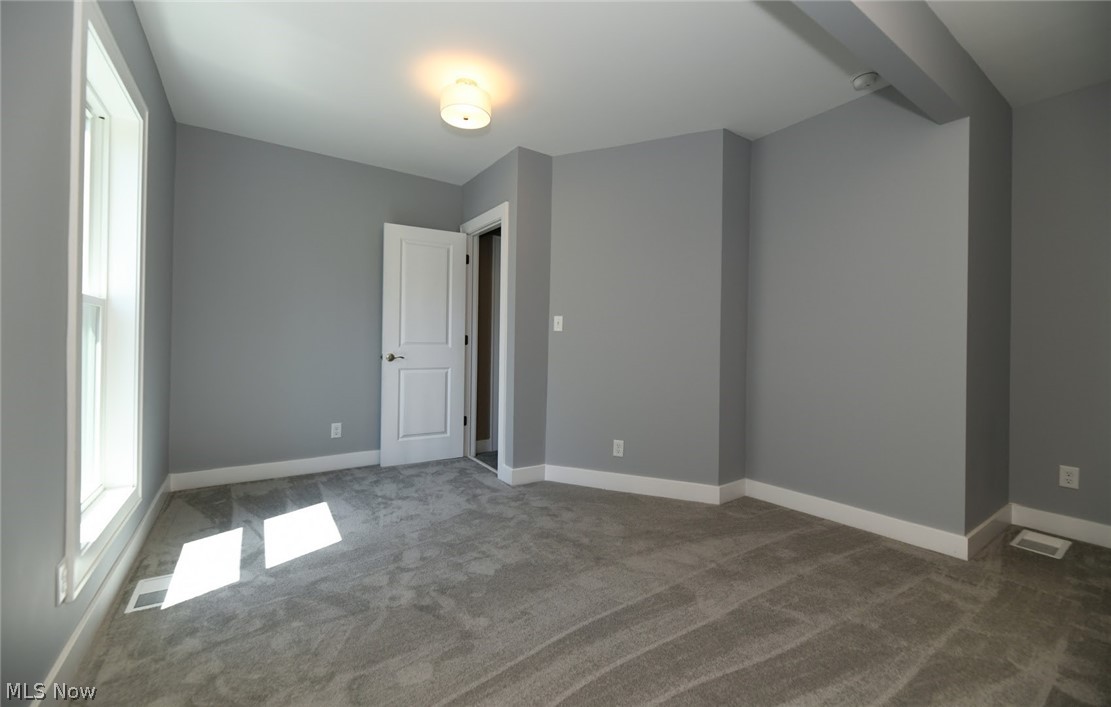 1179 Lander Road Cleveland, OH 44124 - Photo 13 of 22