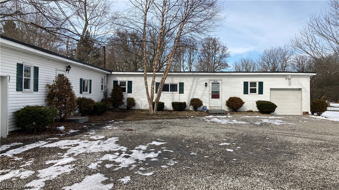 4211 Greenville Road Northeast Cortland, OH 44410 - Photo 2 of 13