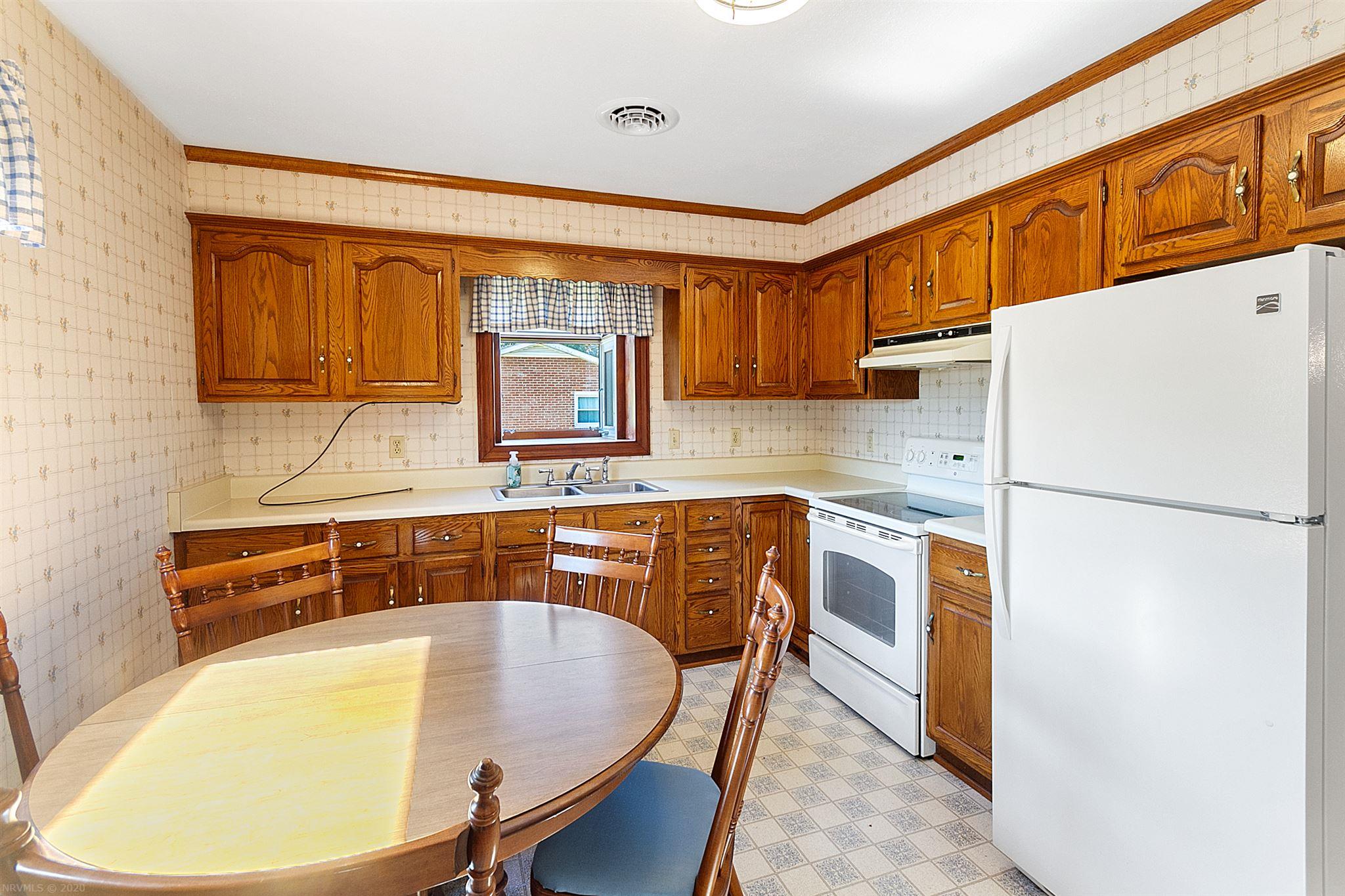 7791 Brandon Road Radford, VA 24141 - Photo 18 of 53 Gallery Image 18