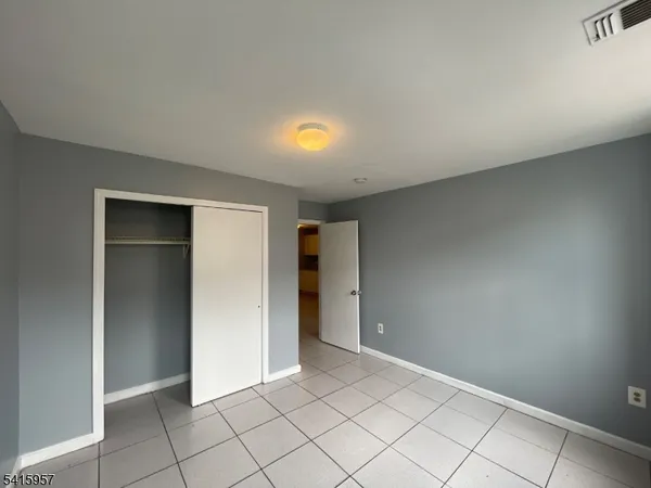 $2,600 | 87 1st Street, Unit 2, Elizabeth Port, NJ 07206