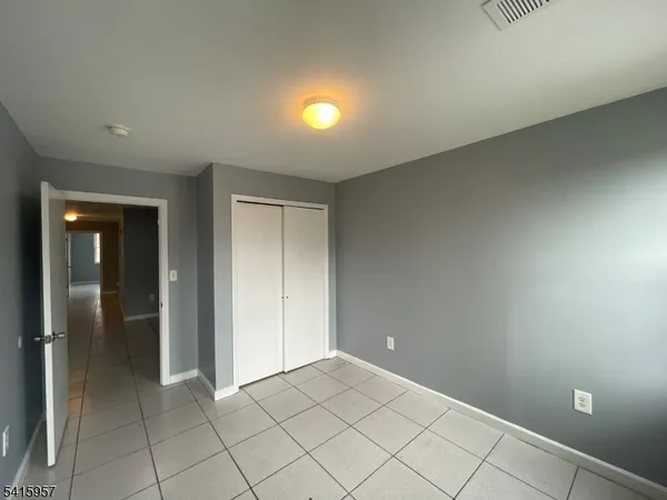 $2,600 | 87 1st Street, Unit 2, Elizabeth Port, NJ 07206