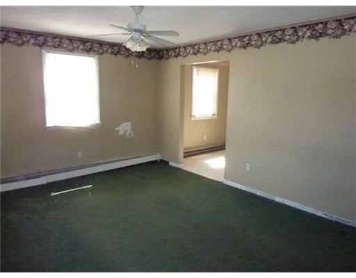 513 Main Road Eddington, ME 04428 - Photo 3 of 10 Living Room.