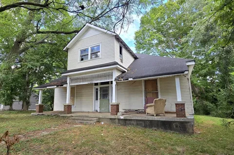 $115,000 | 437 Hickman Street, Columbia, TN 38401