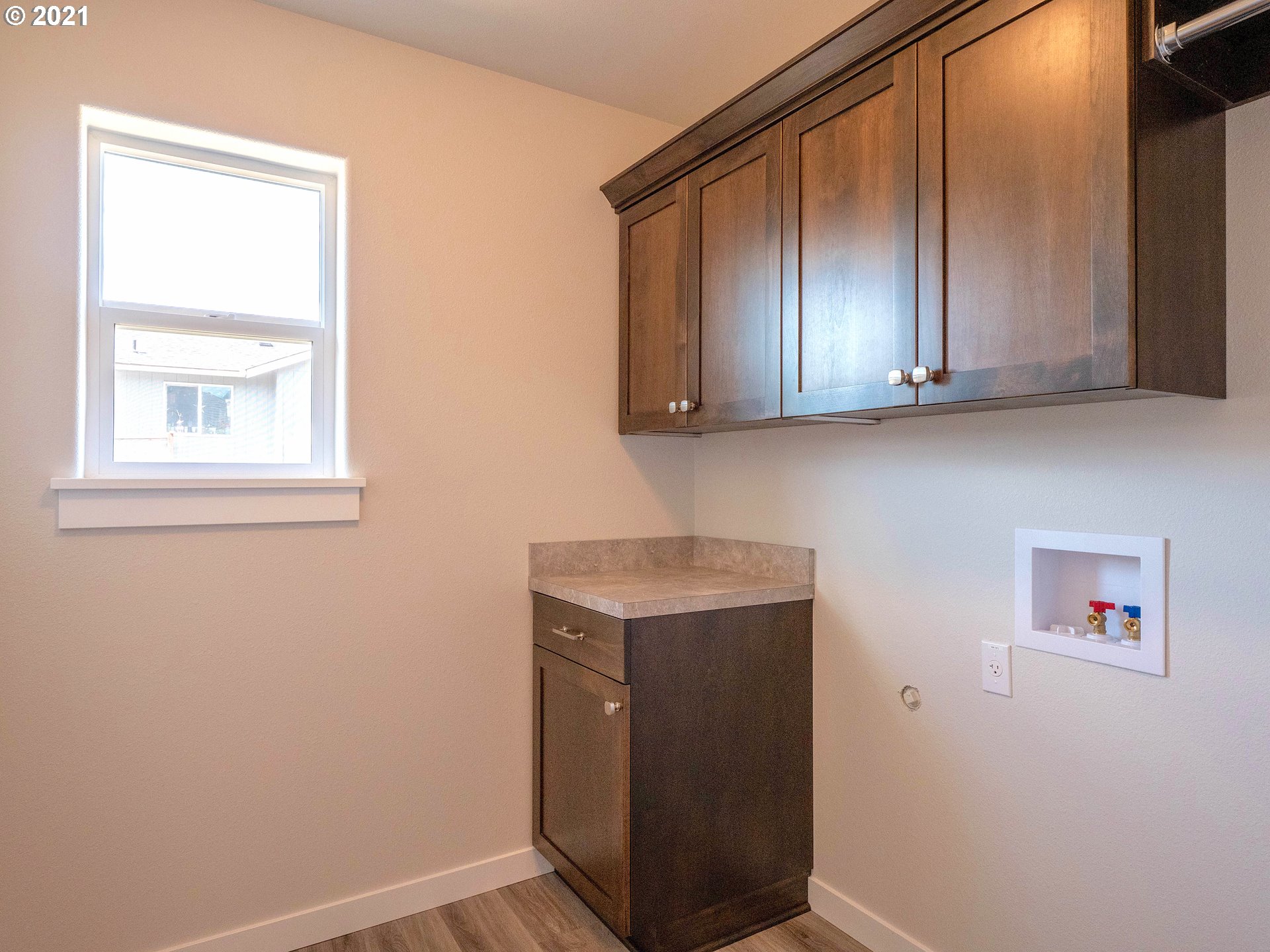 300 Northeast Rose Ridge Drive Winston, OR 97496 - Photo 25 of 28 Gallery Image 25