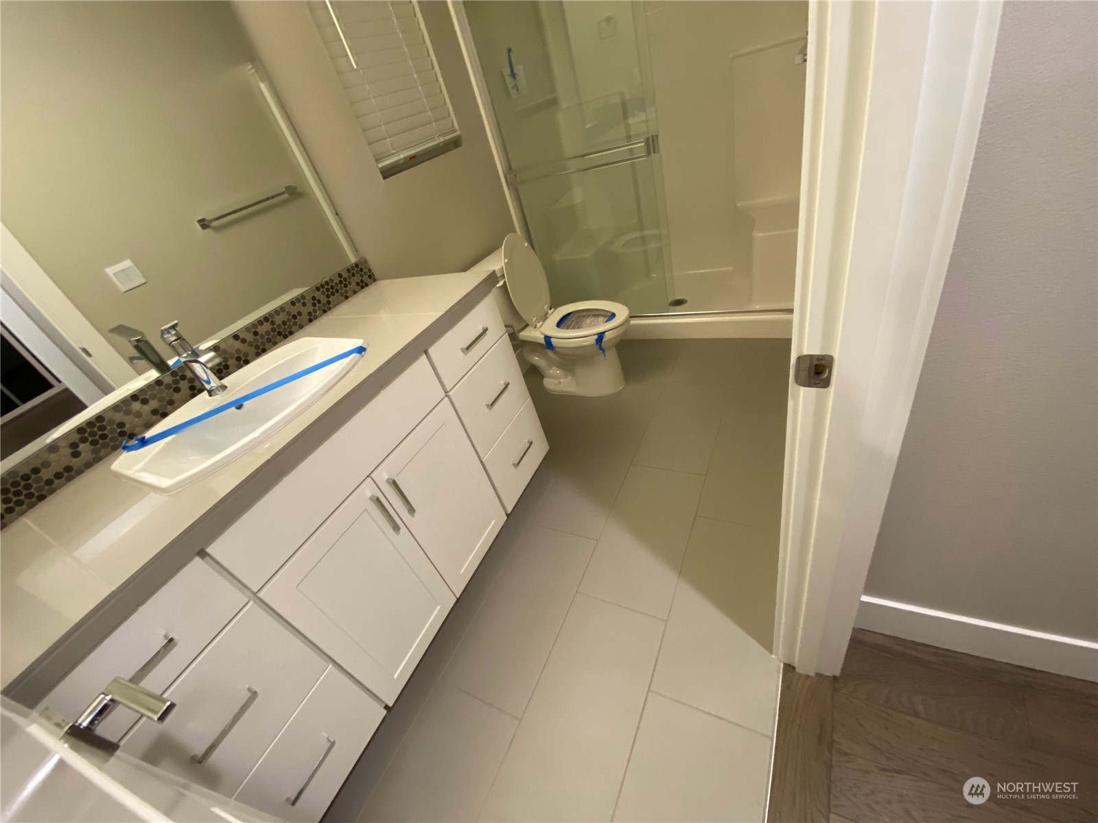 19721 Meridian Place West Bothell, WA 98012 - Photo 18 of 24 a close view of a sink