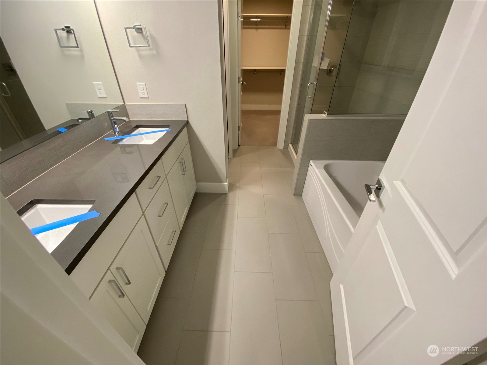 19721 Meridian Place West Bothell, WA 98012 - Photo 9 of 24 a bathroom with a sink and mirror