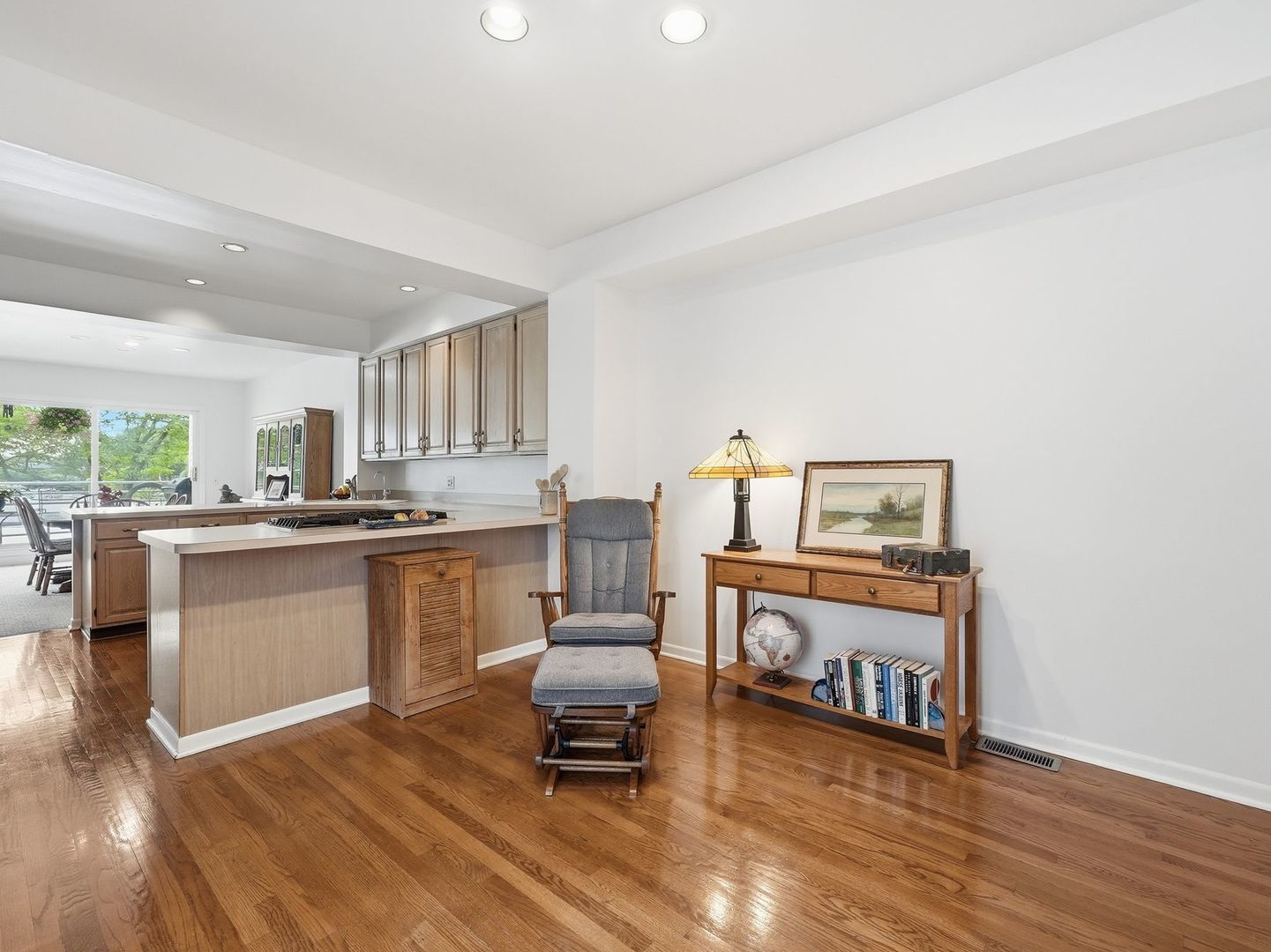 26435 North Ridge Court Mundelein, IL 60060 - Photo 11 of 32 Gallery Image 11