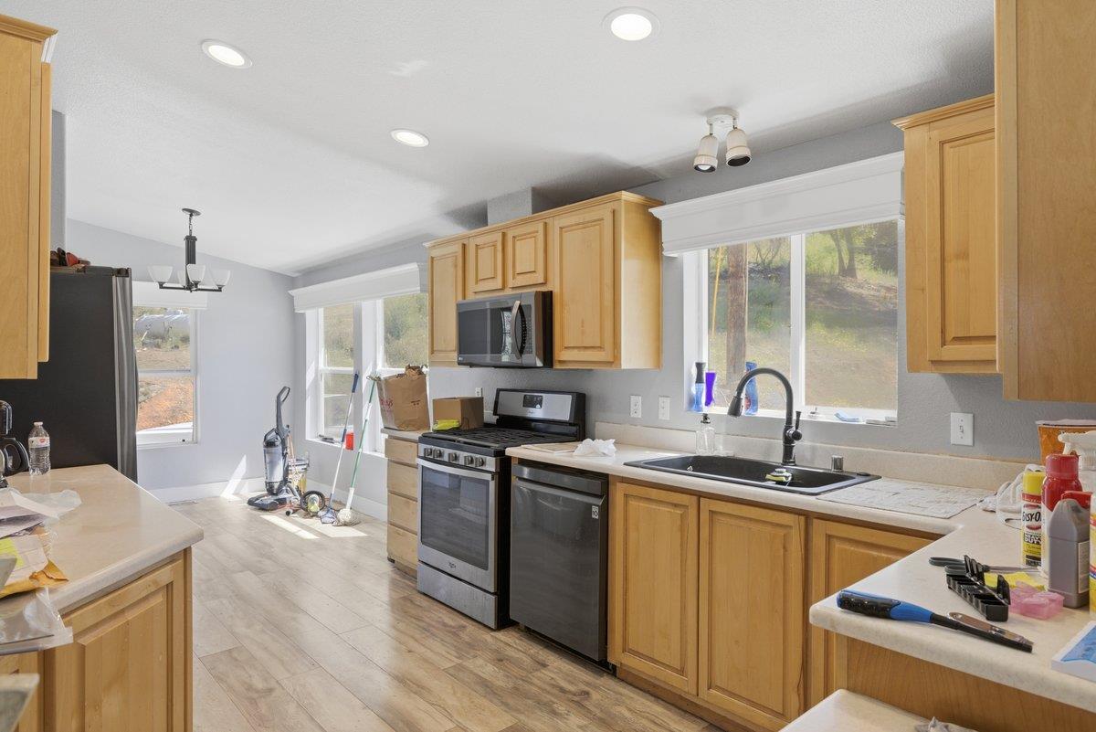 15300 Neils Road Auburn, CA 95603 - Photo 3 of 23