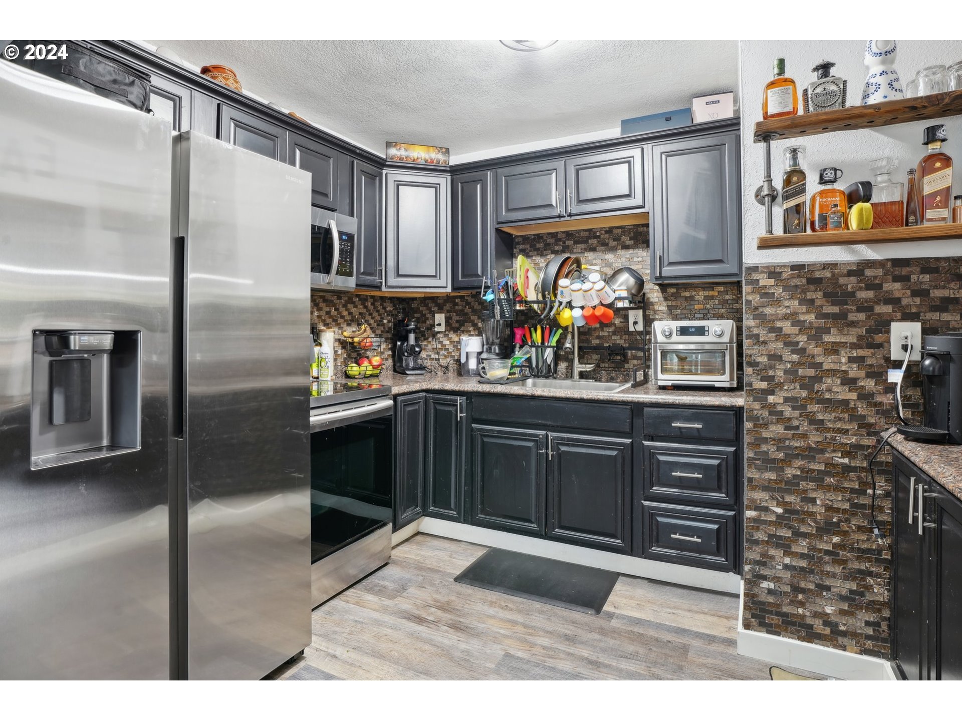 2789 Southeast River Road Hillsboro, OR 97123 - Photo 14 of 39 Gallery Image 14