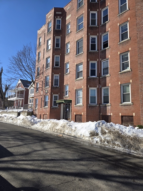 263 Elm Street, Unit 3L Holyoke, MA 01040 - Photo 12 of 12 a building view with street view