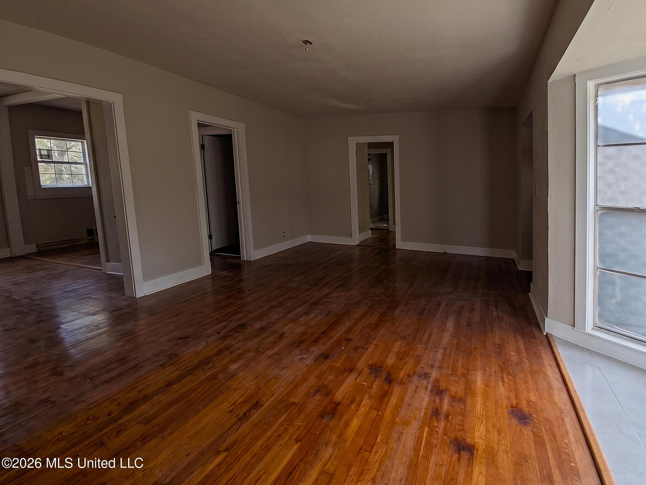 2300 23rd Avenue Meridian, MS 39301 - Photo 5 of 17 (Room)